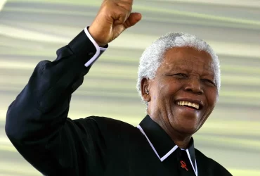 Nelson Mandela Biography, Life, Education, Apartheid, Death, & Facts